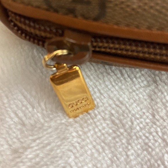 SOLD Vintage Authentic Gucci GG Monogram Tan Brown Crossbody Purse Handbag - Picture 9 of 16